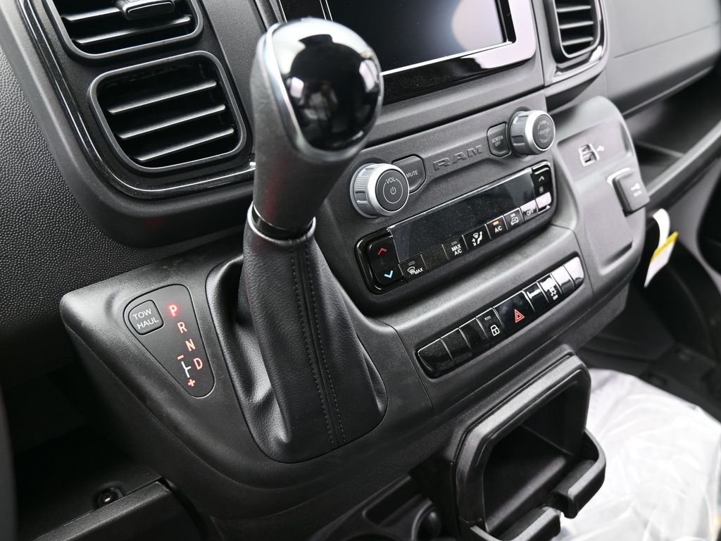 New 2026 Bright White Clearcoat Ram  image 32