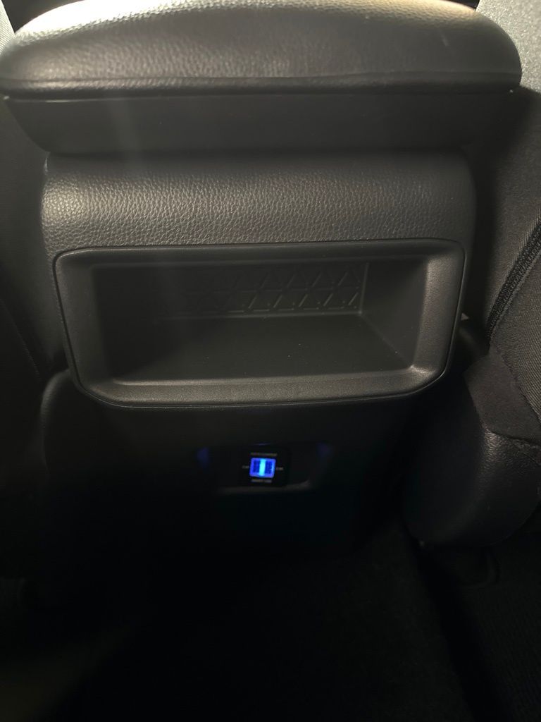 Thumbnail: 2019 Toyota RAV4 - 29
