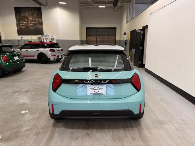 Thumbnail: 2026 MINI Cooper - 4