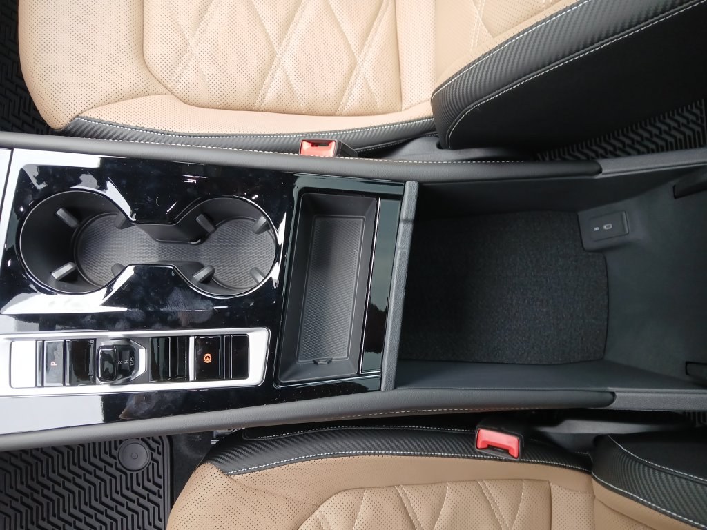 New 2026 Blue Volkswagen SE w/Technology image 25
