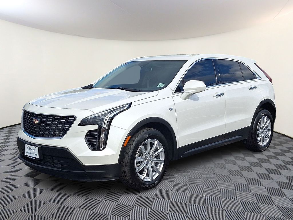 Crystal White 2023 Cadillac XT4 SUV / Crossover Front-Wheel Drive 9-Speed Automatic