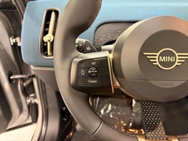 Thumbnail: 2025 MINI Cooper Countryman - 13
