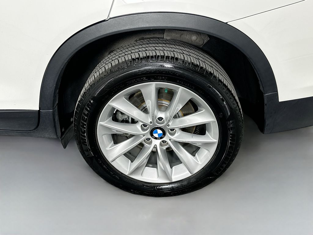 Thumbnail: 2017 BMW X3 - 30