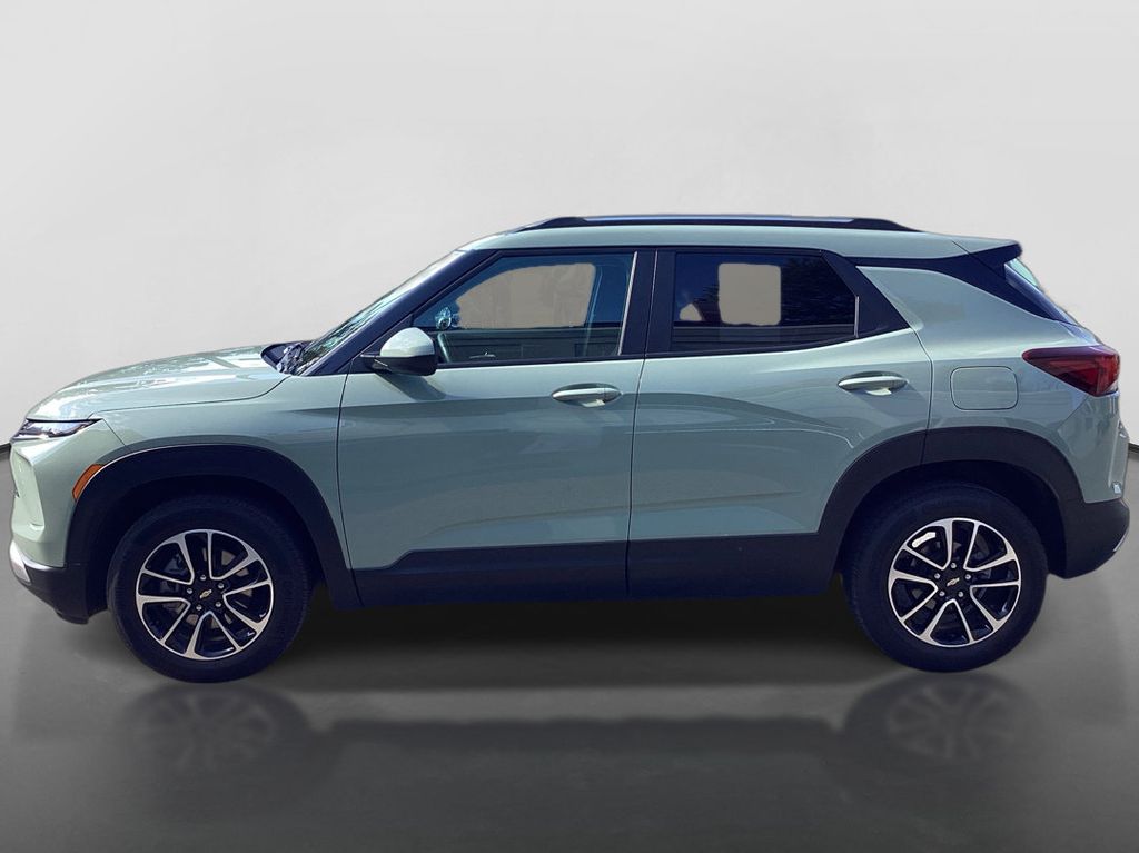Used 2025 Chevrolet TrailBlazer SUV