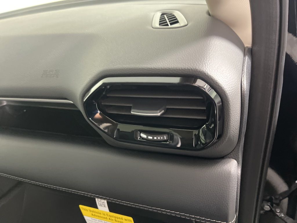 Thumbnail: 2026 Honda Pilot - 10