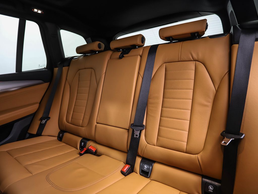 Thumbnail: 2022 BMW X3 - 23