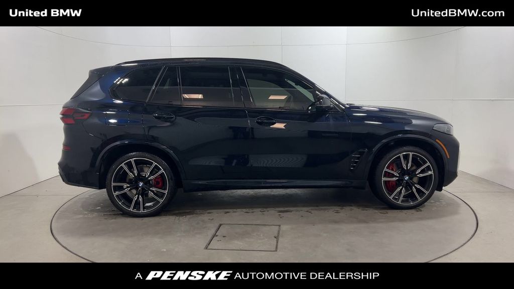 2025 BMW X5 M60i 9