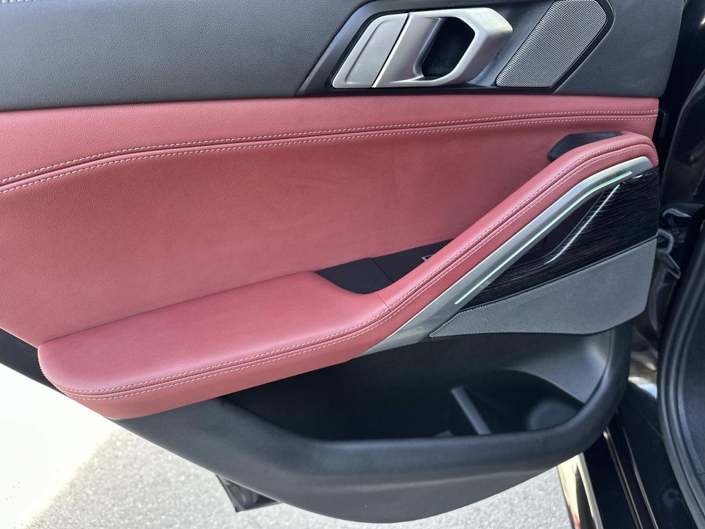 Thumbnail: 2024 BMW X6 - 28