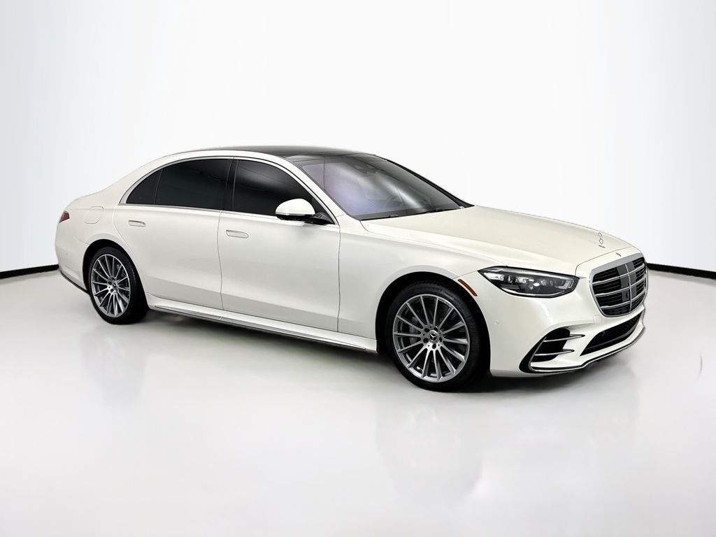 Thumbnail: 2023 Mercedes-Benz S-Class - 3