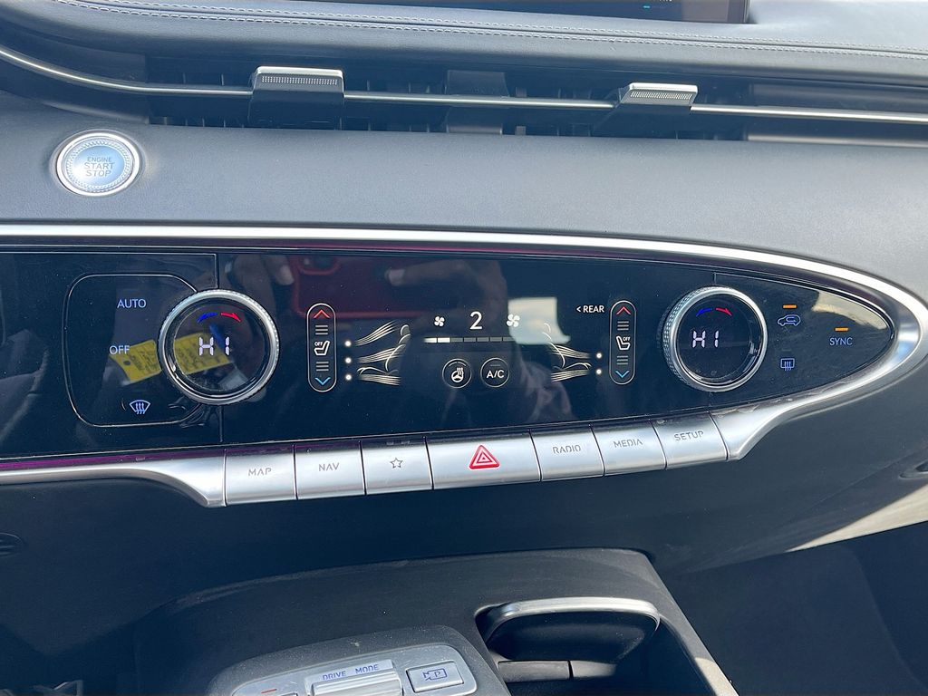2024 Genesis GV70 3.5T Sport White at Westside Lexus