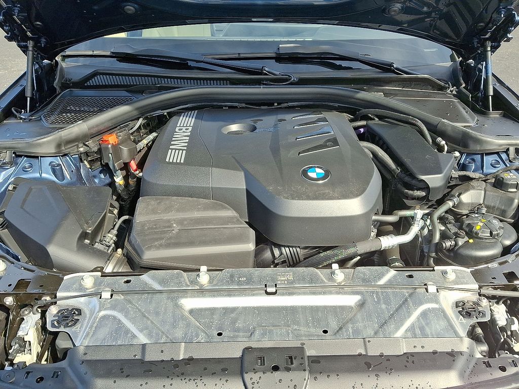Thumbnail: 2025 BMW 3 Series - 29