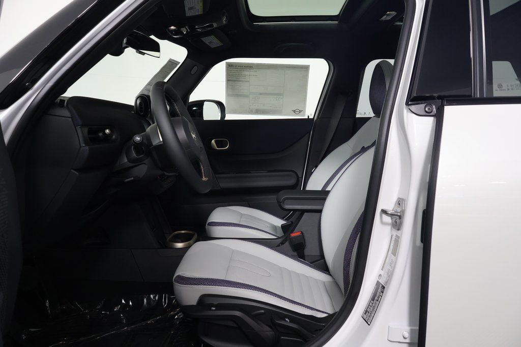 Thumbnail: 2026 MINI Cooper - 5