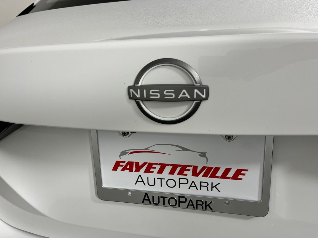 Thumbnail: 2024 Nissan Sentra - 8