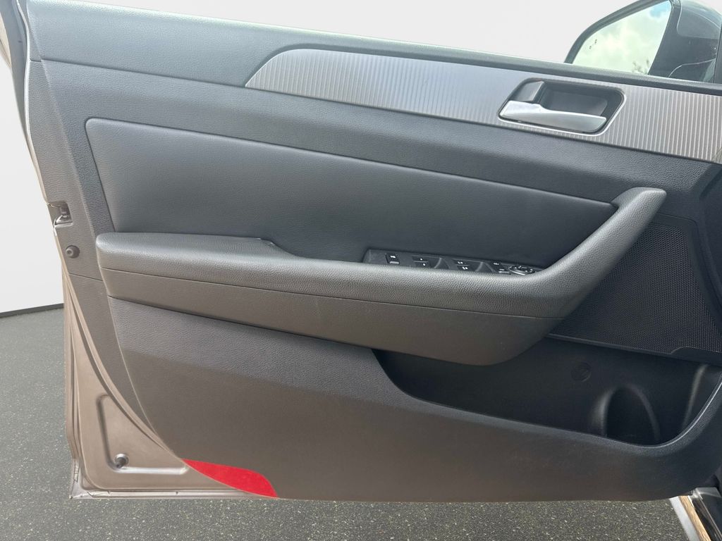 Used 2018 Hyundai Sonata Sedan