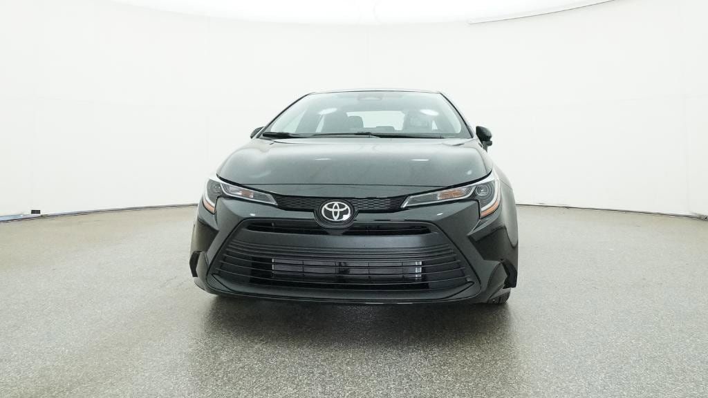 2025 Toyota Corolla LE 17