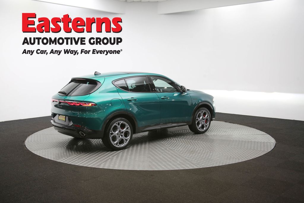 Used 2024 Green Alfa Romeo Veloce image 42