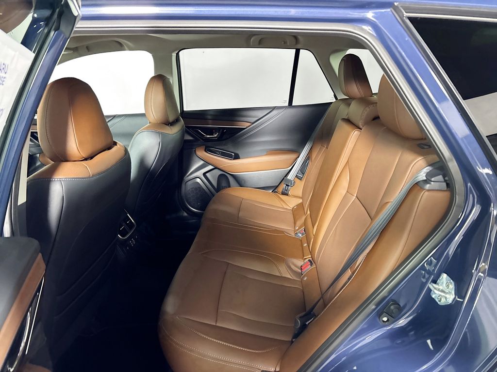 2025 Subaru Outback Touring XT