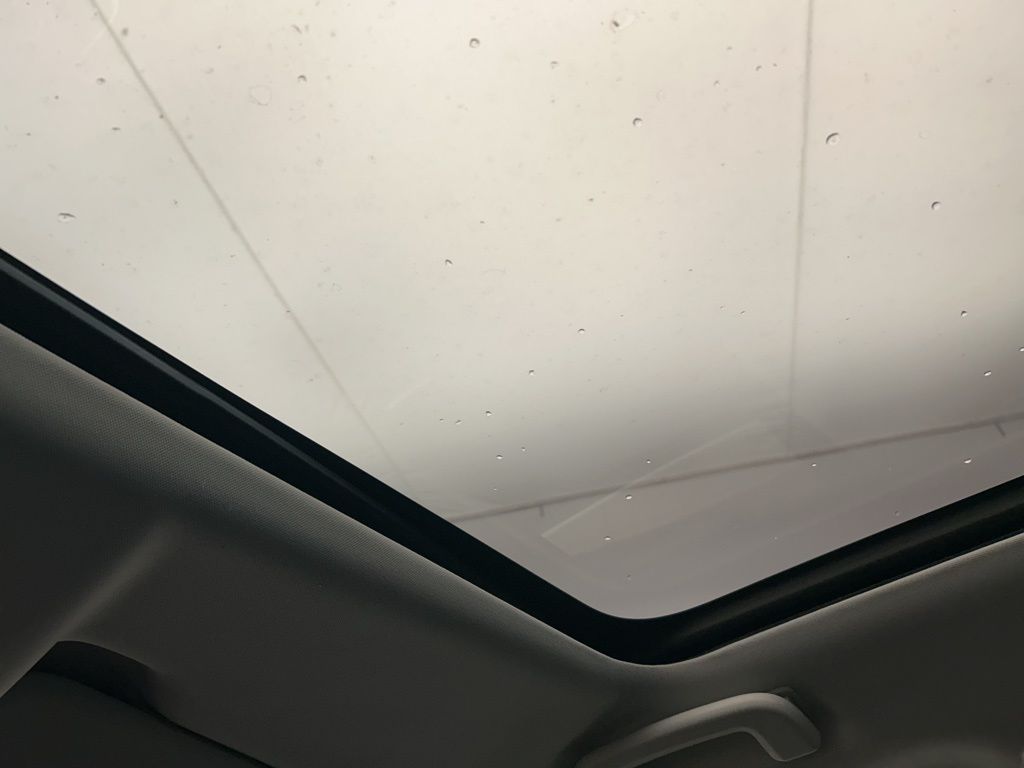 Thumbnail: 2019 Land Rover Discovery Sport - 27