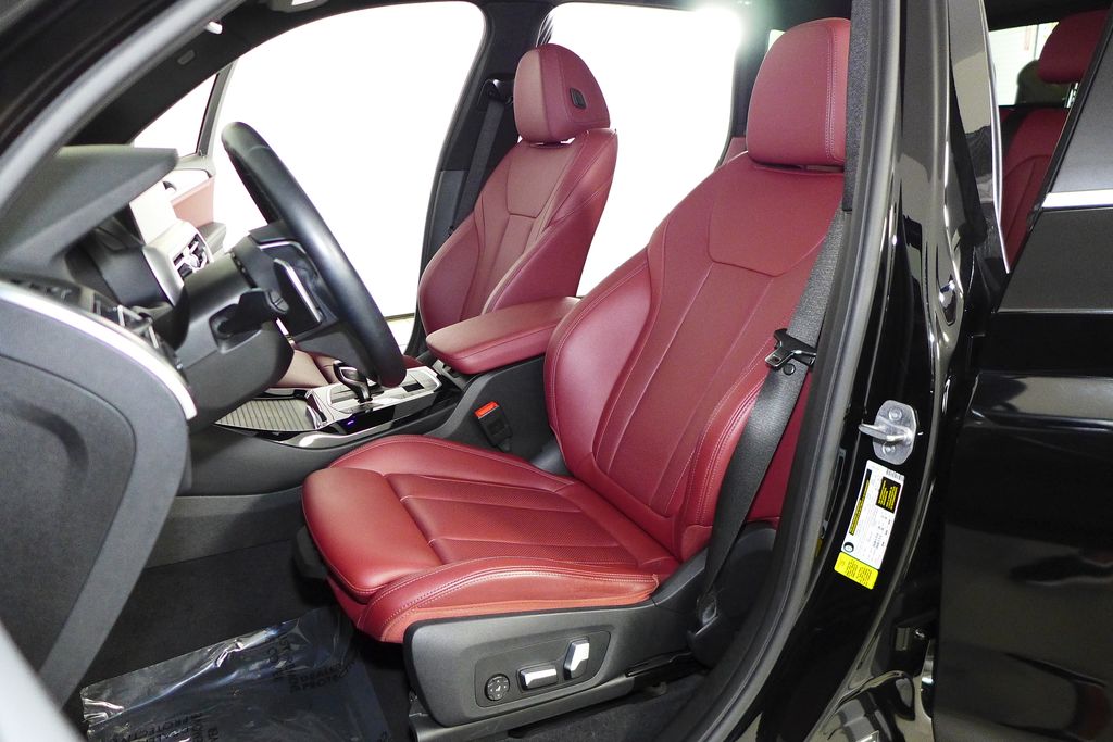 Thumbnail: 2022 BMW X3 - 22