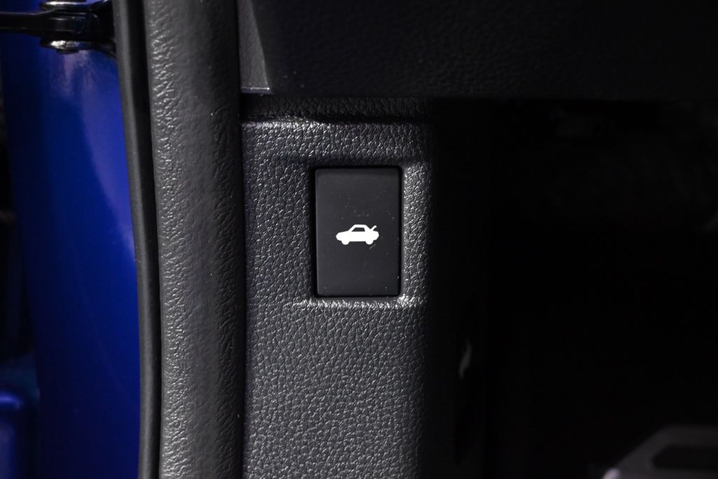 Used 2023  Honda Sport Hybrid image 24