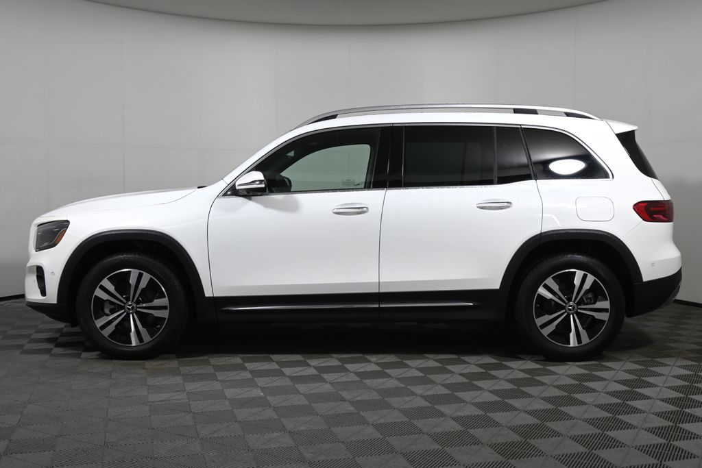 Thumbnail: 2026 Mercedes-Benz GLB - 2