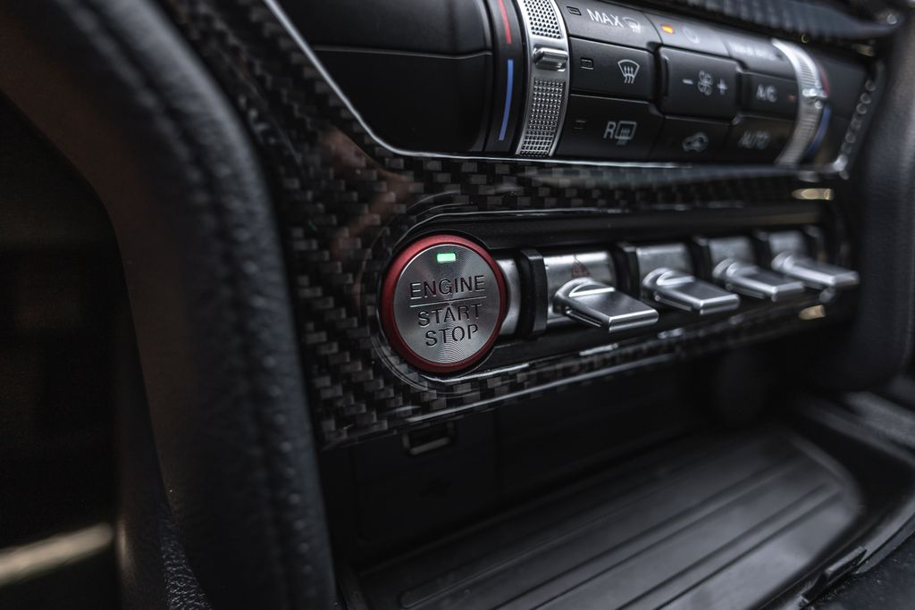 2023 Ford Mustang GT Premium thumbnail 17