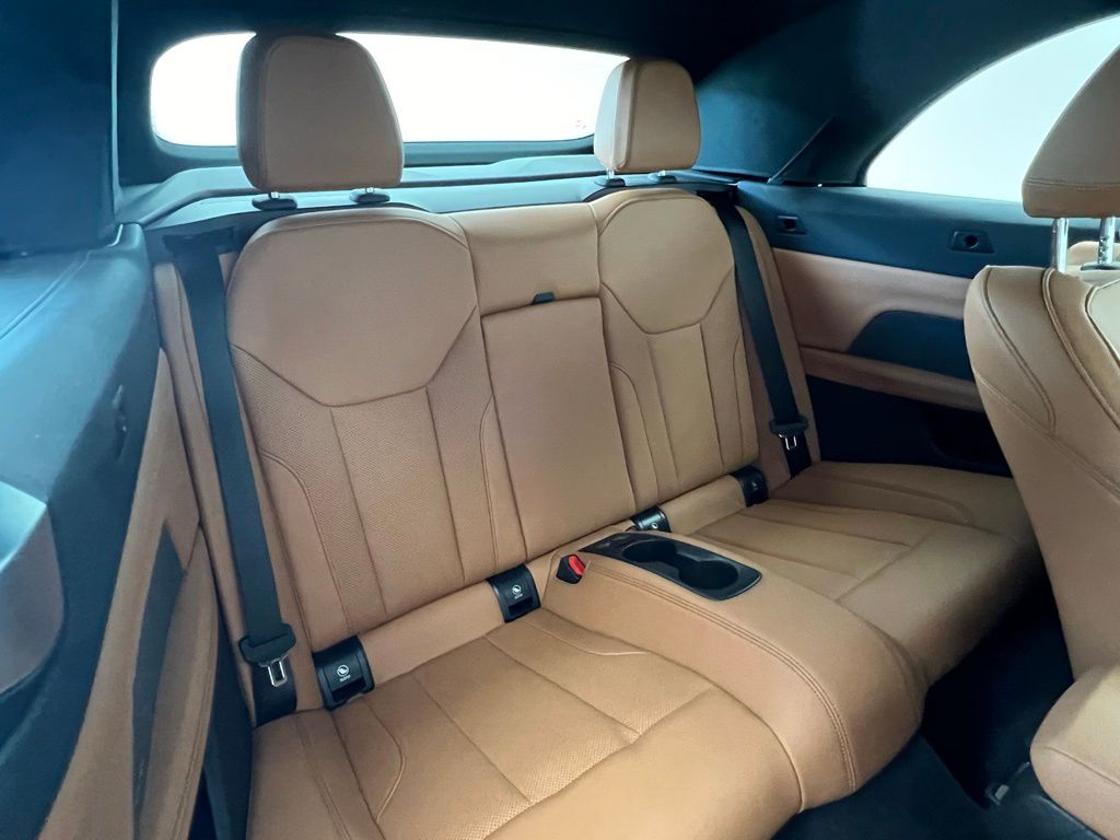 2025 BMW 4 Series M440i 14