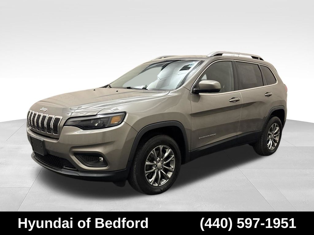Light Brownstone Pearlcoat 2019 Jeep Cherokee SUV / Crossover Four-Wheel Drive 9-Speed Automatic