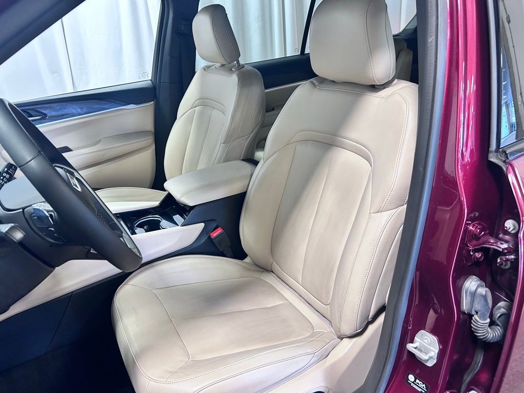 used 2023 Jeep Grand Cherokee L car, priced at $31,746