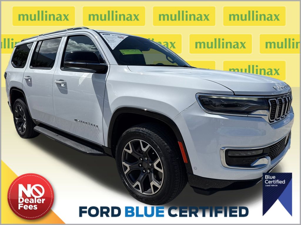 2023 Jeep Wagoneer Series III's photo