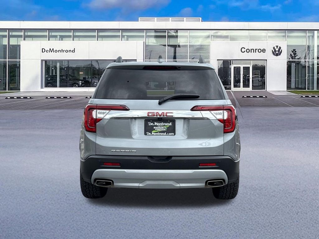 2023 GMC Acadia SLT Silver at AutoSavvy Houston Southwest