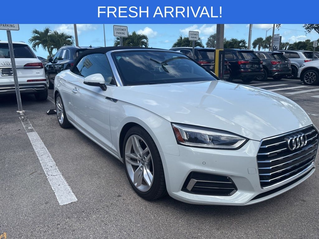 Glacier White Metallic/Black Roof 2019 Audi A5 quattro Premium Plus 45 TFSI Cabriolet Convertible All-Wheel Drive 7-Speed Automatic