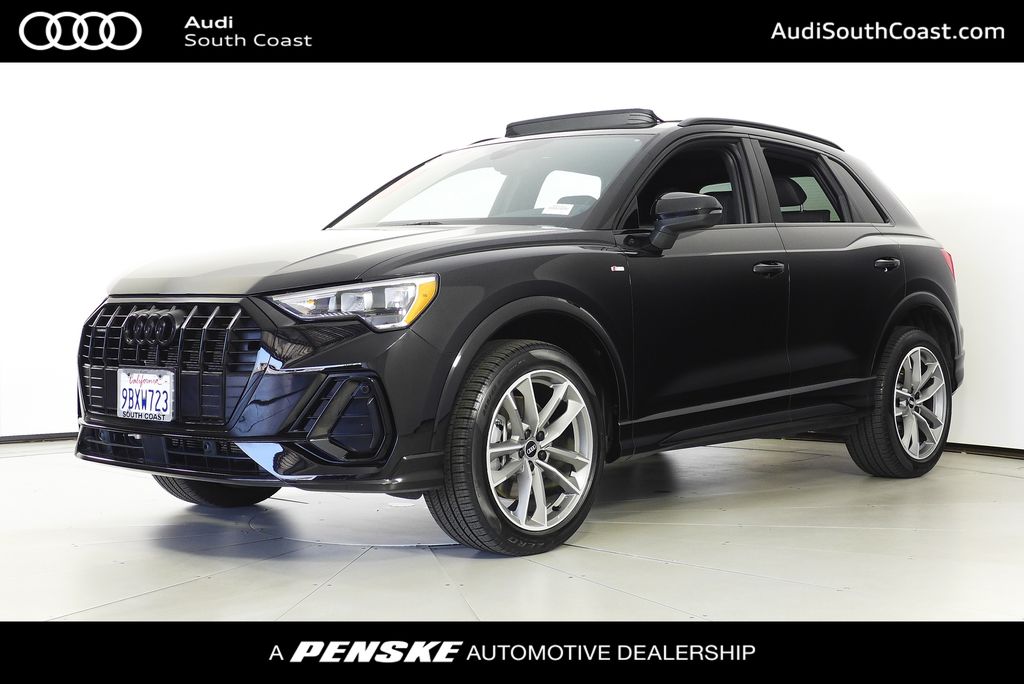 Thumbnail: 2022 Audi Q3 - 1