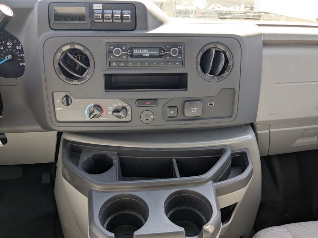 2026 Ford E-350 Cutaway 