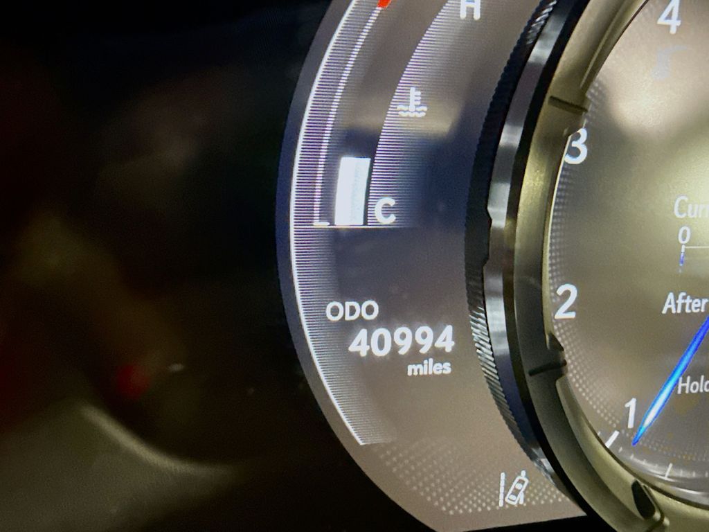 2022 Lexus ES 350 F Sport 12