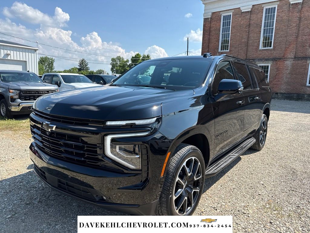 Black 2025 Chevrolet Suburban SUV / Crossover Four-Wheel Drive