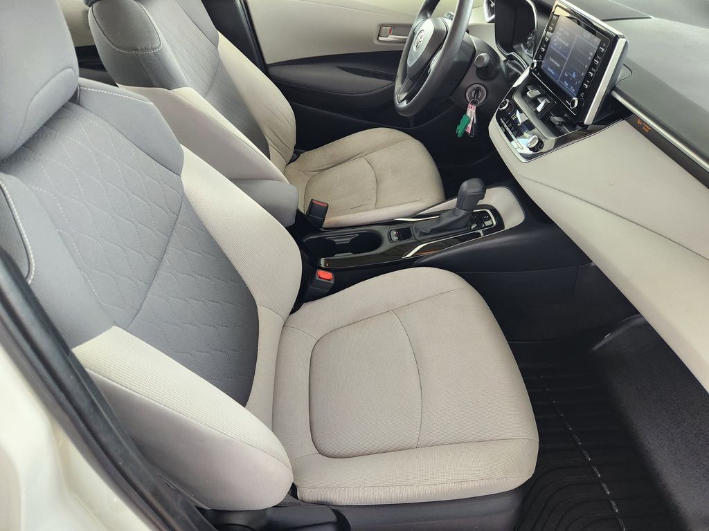 2021 Toyota Corolla LE White at Community Toyota