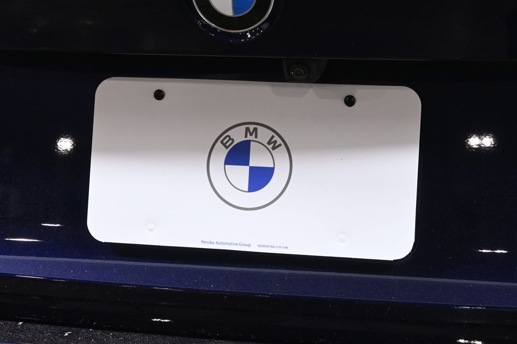 Thumbnail: 2026 BMW 3 Series - 14