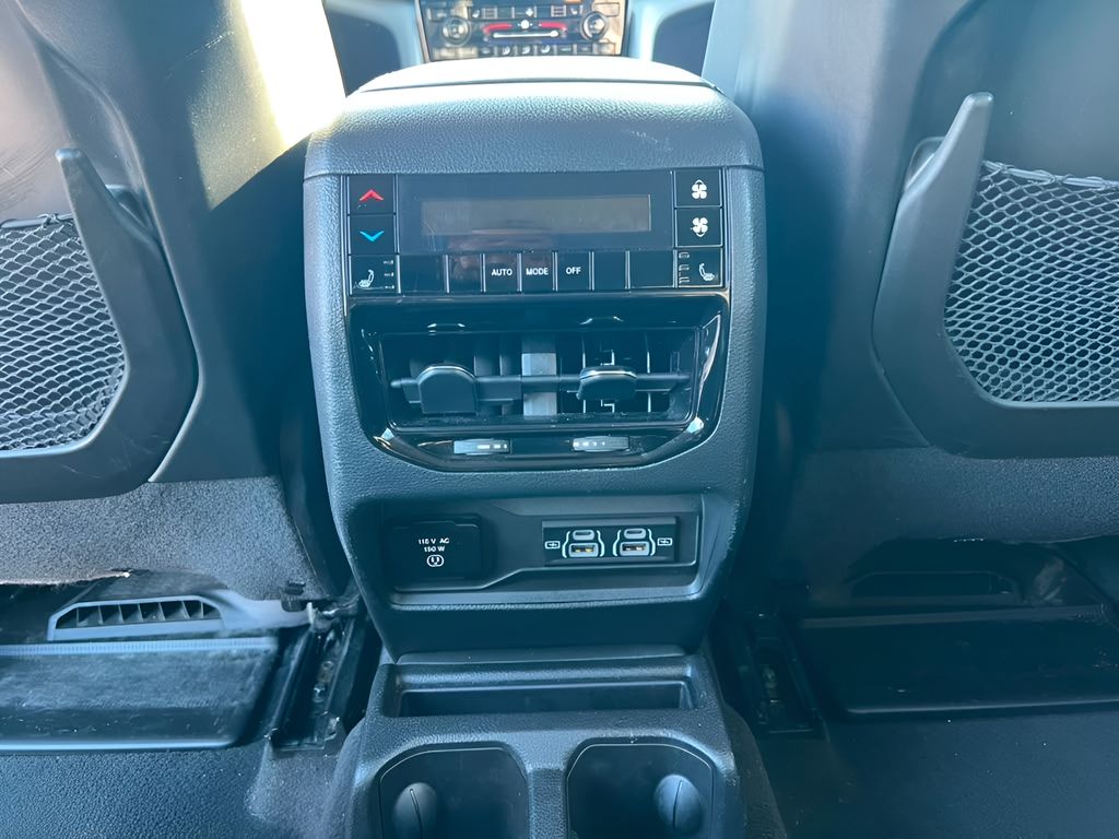 Used 2023 Jeep Grand Cherokee L SUV