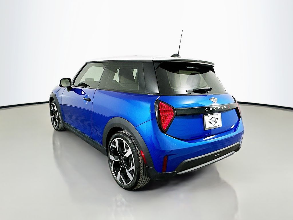 2025 MINI Cooper S 7