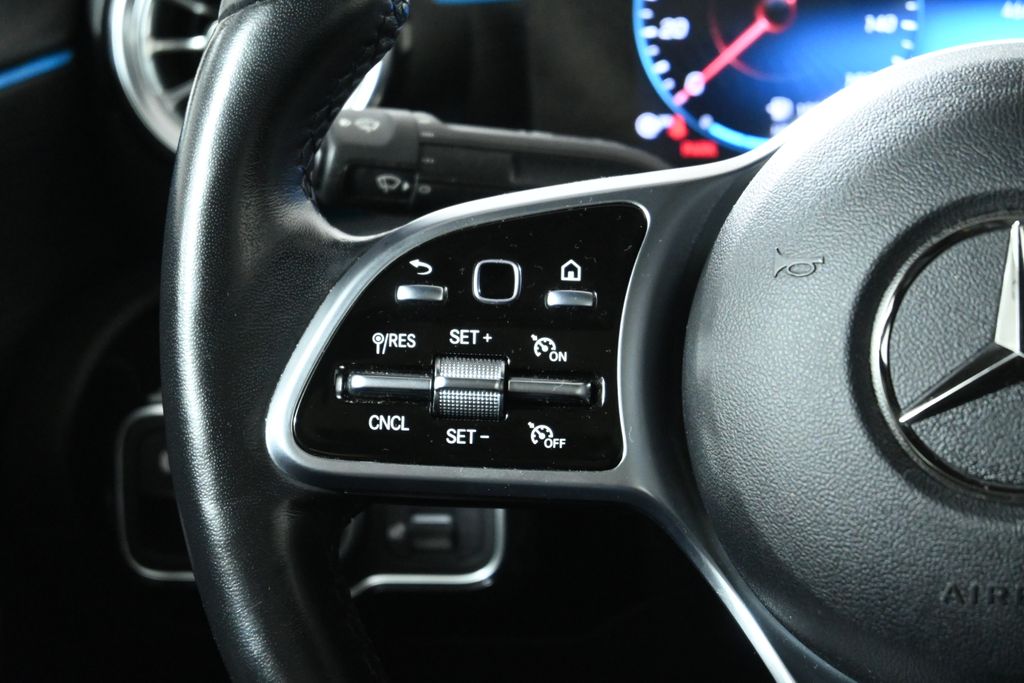 Thumbnail: 2022 Mercedes-Benz A-Class - 17