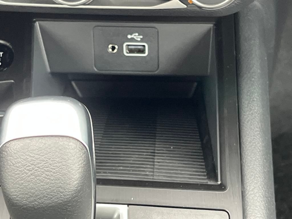 2025 Nissan Kicks S photo