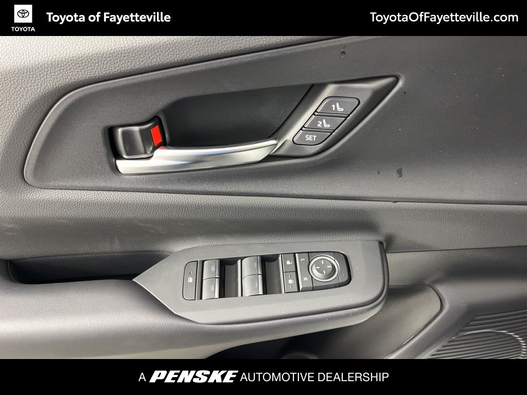 Thumbnail: 2026 Toyota Prius - 29