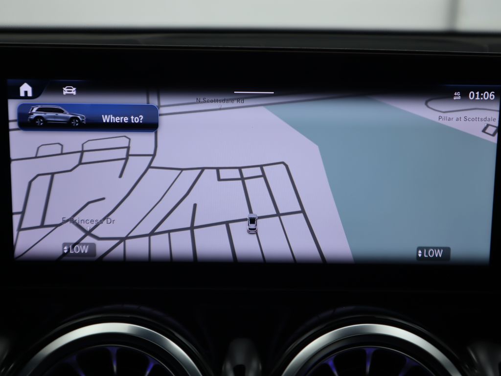 Thumbnail: 2025 Mercedes-Benz GLB - 16