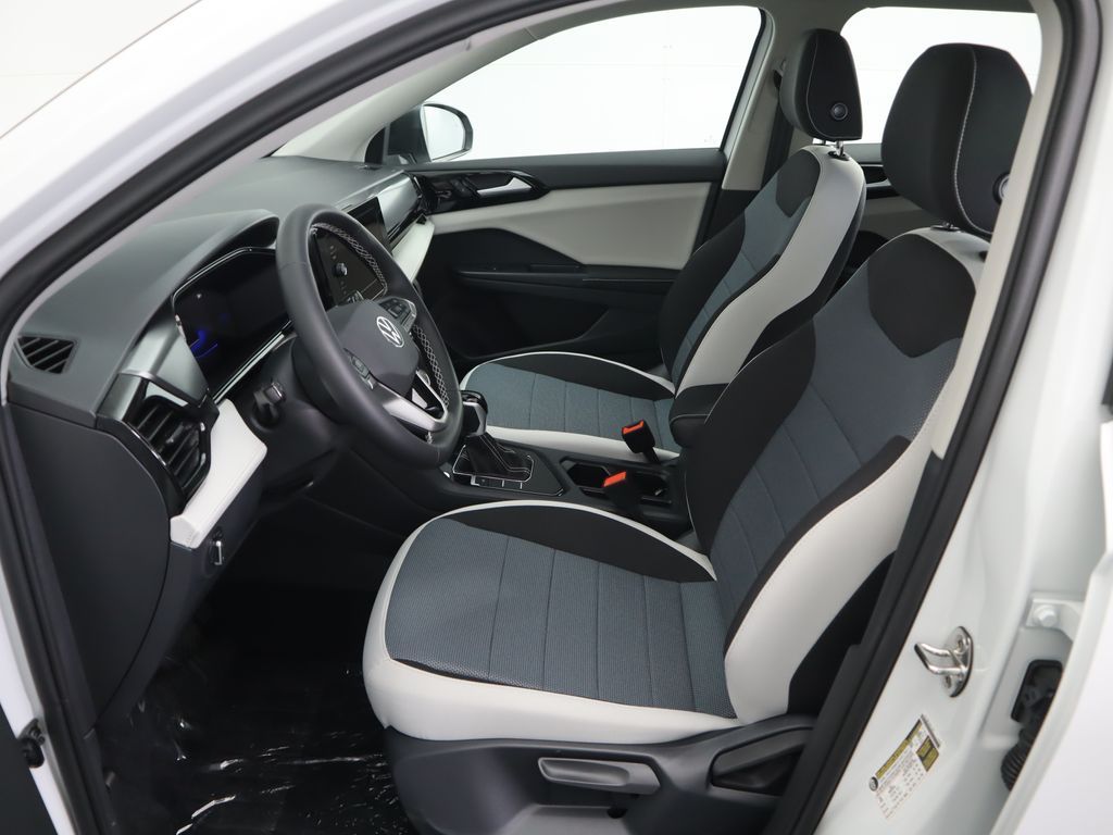 Thumbnail: 2026 Volkswagen Taos - 19