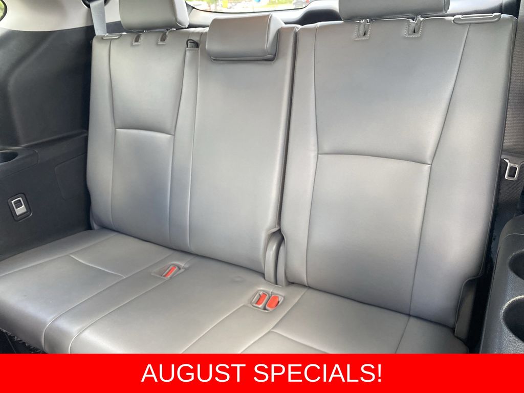 Used 2023 Toyota Highlander SUV