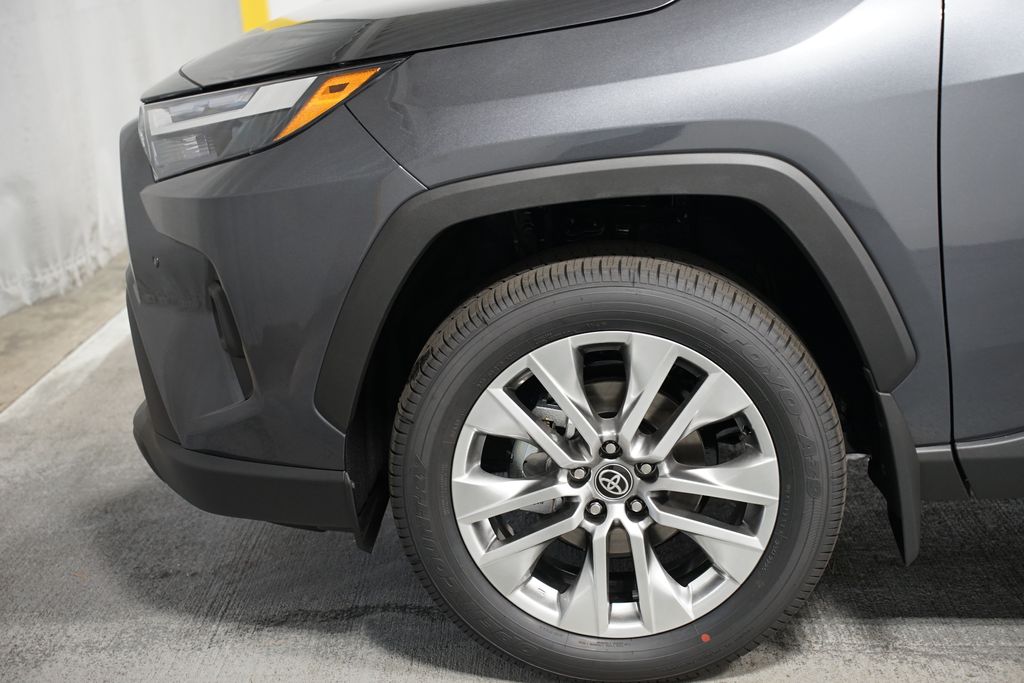 Thumbnail: 2025 Toyota RAV4 - 5