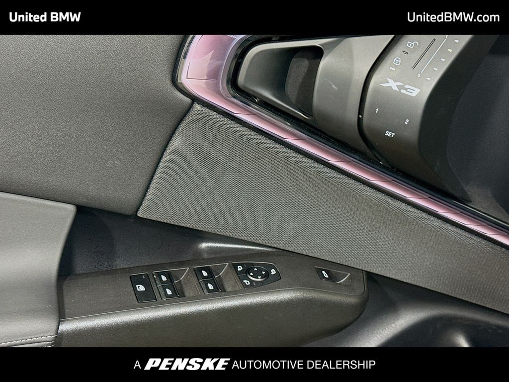 Thumbnail: 2025 BMW X3 - 3