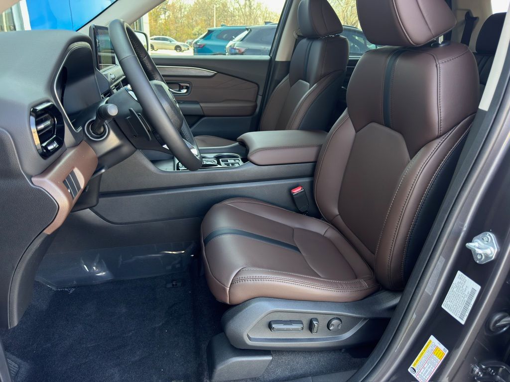 2026 Honda Pilot Touring - 11