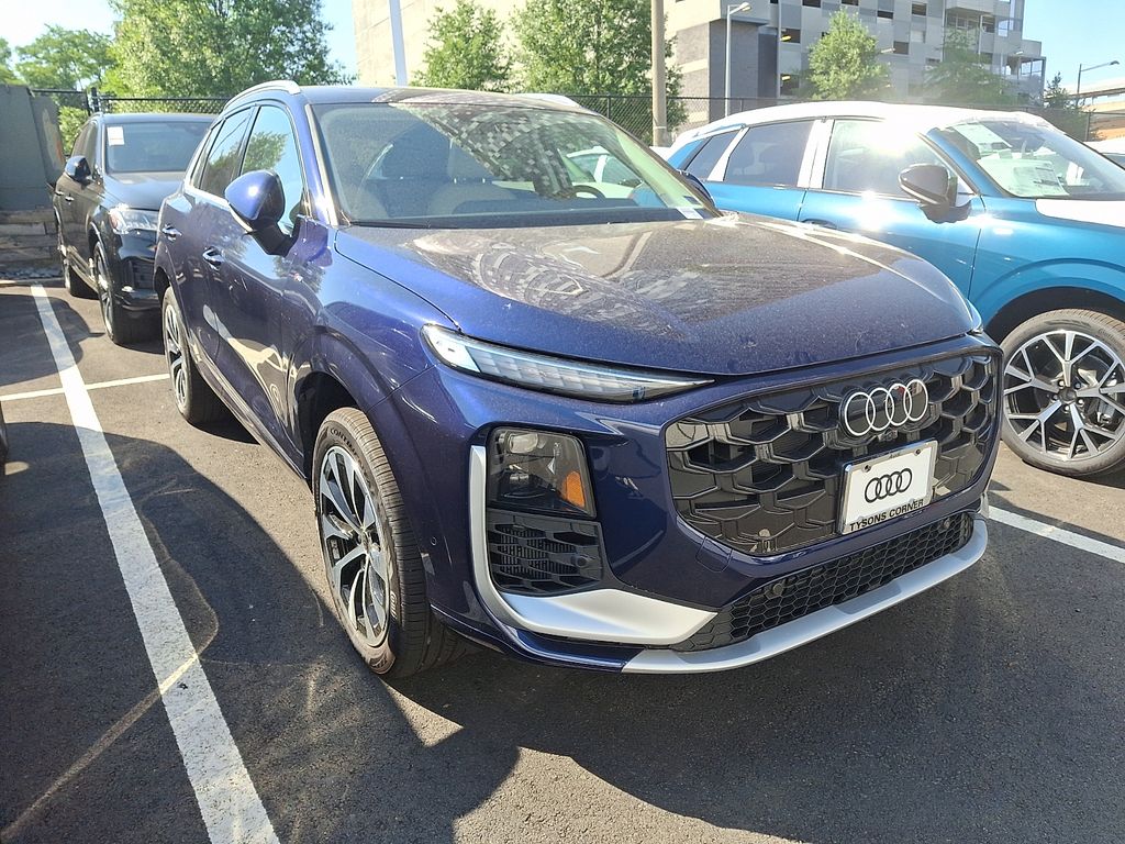 Thumbnail: 2026 Audi Q3 - 3